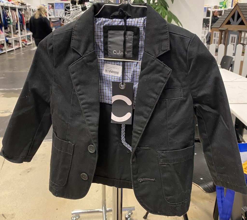 Cubus jakki ÓNOTAÐ 86