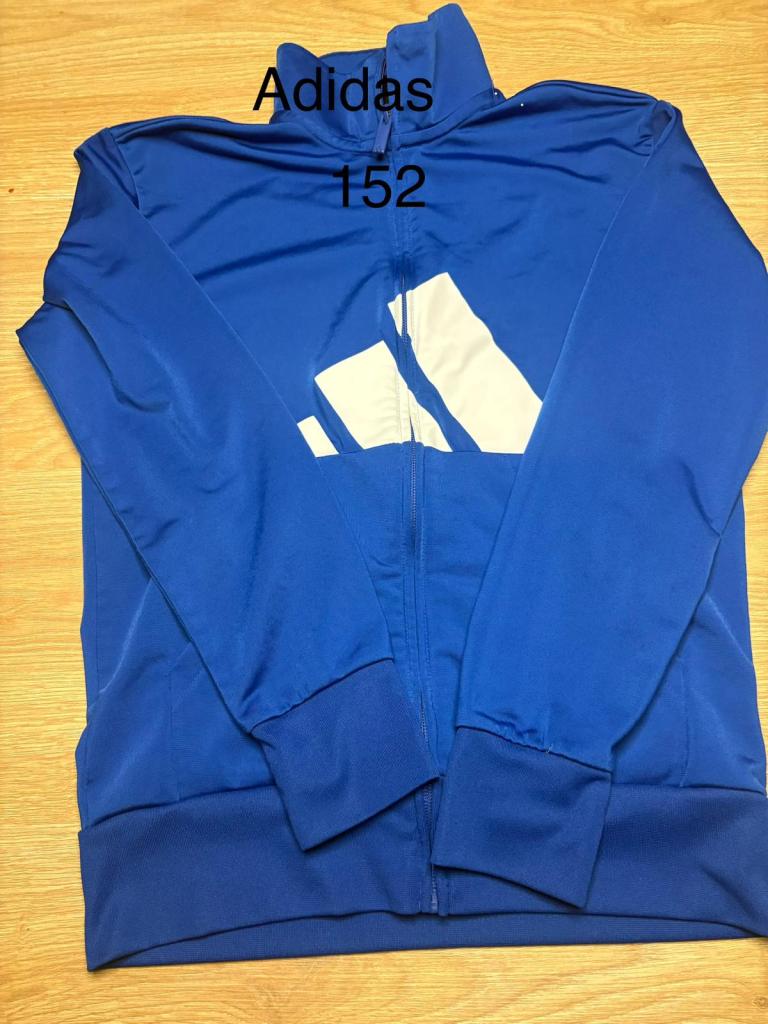Adidas rennd 152