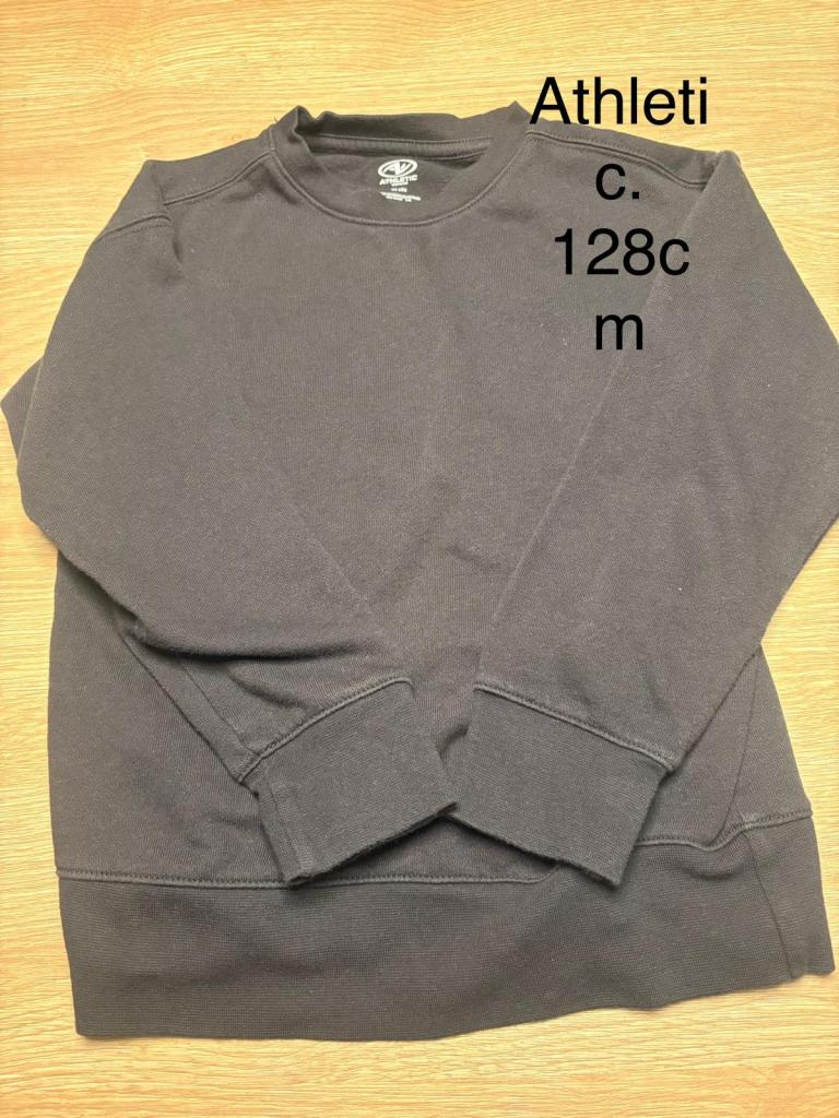 Athletic peysa 128