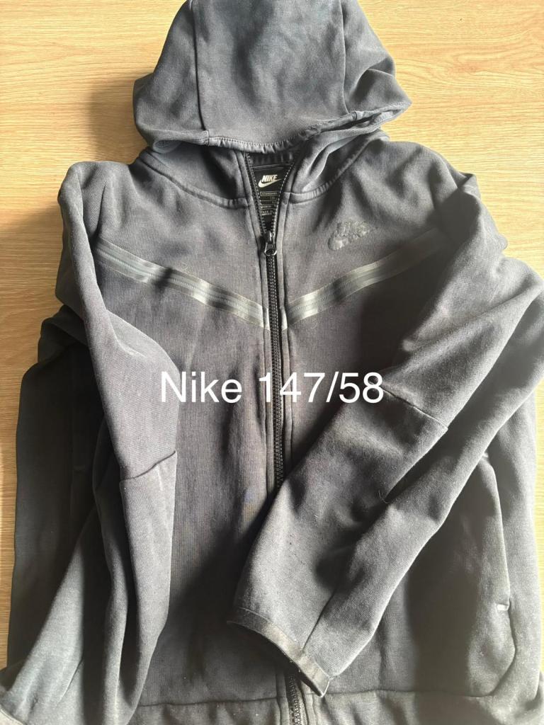 Nike tech 147-158
