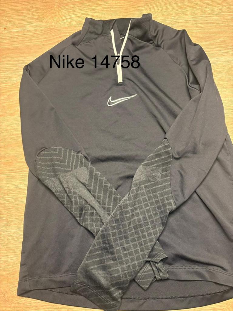 Nike dry fit 147-158