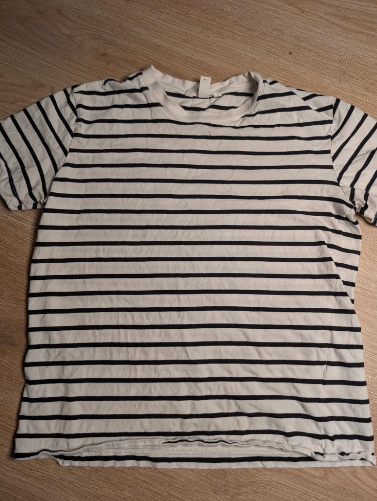 H&M röndóttur bolur S