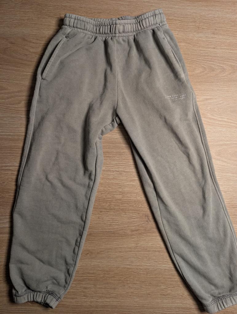 Zara joggingb 128