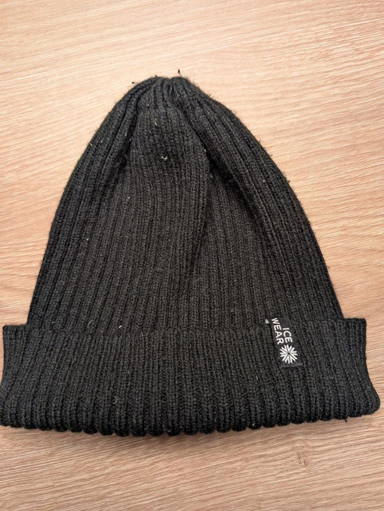 Ice wear húfa One size