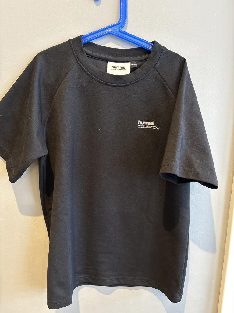 Hummel bolur 146/152