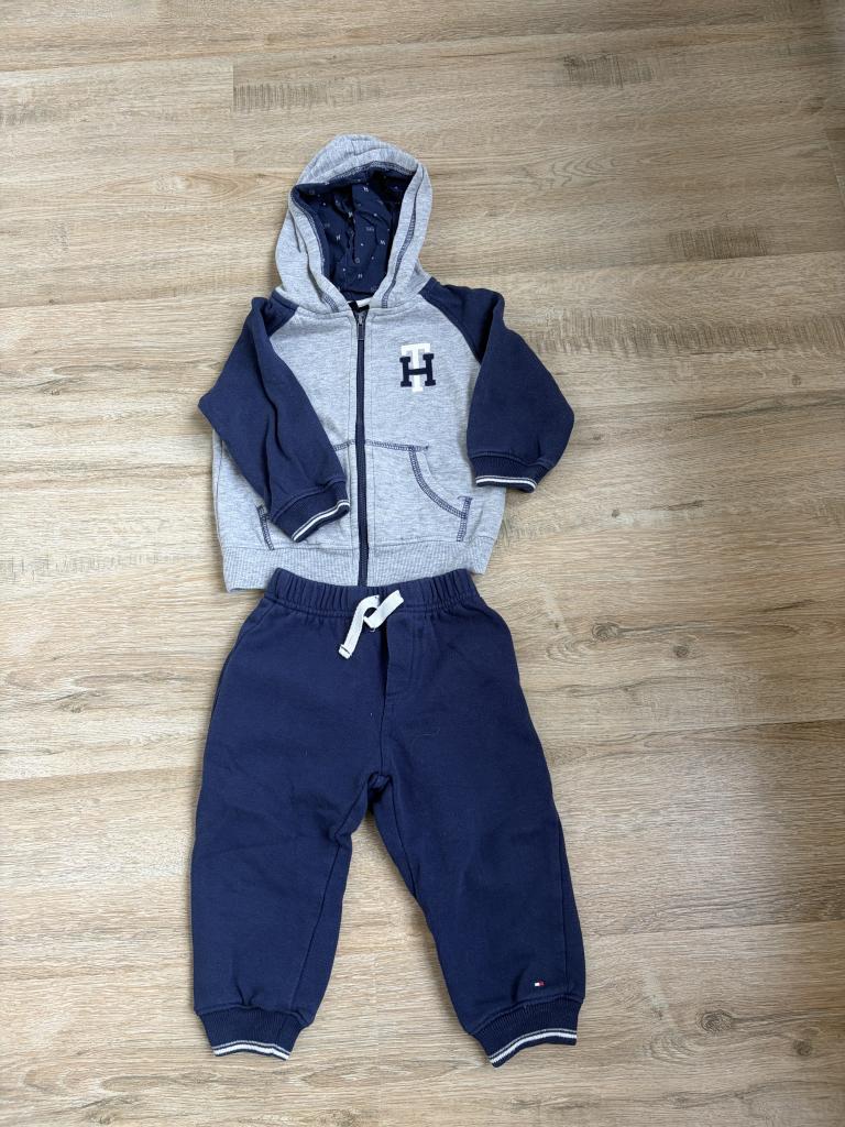 Tommy Hillfiger sett 92