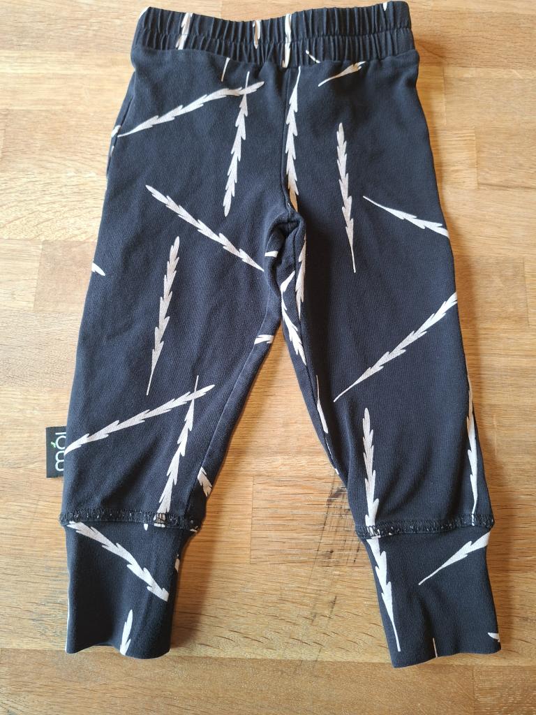 Buxur svartar St.6-12m